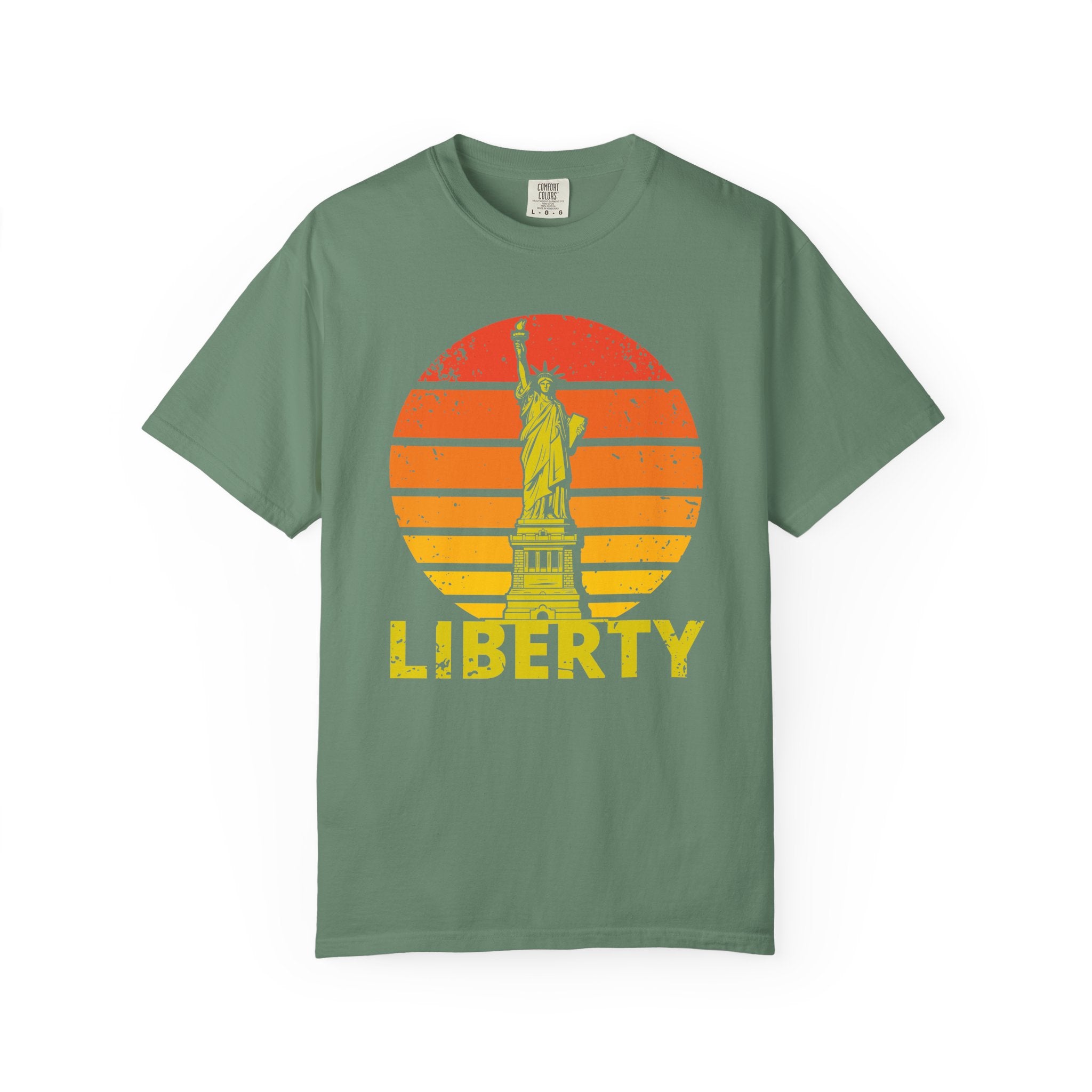 Liberty Statue Vintage T-Shirt - Light Green / S
