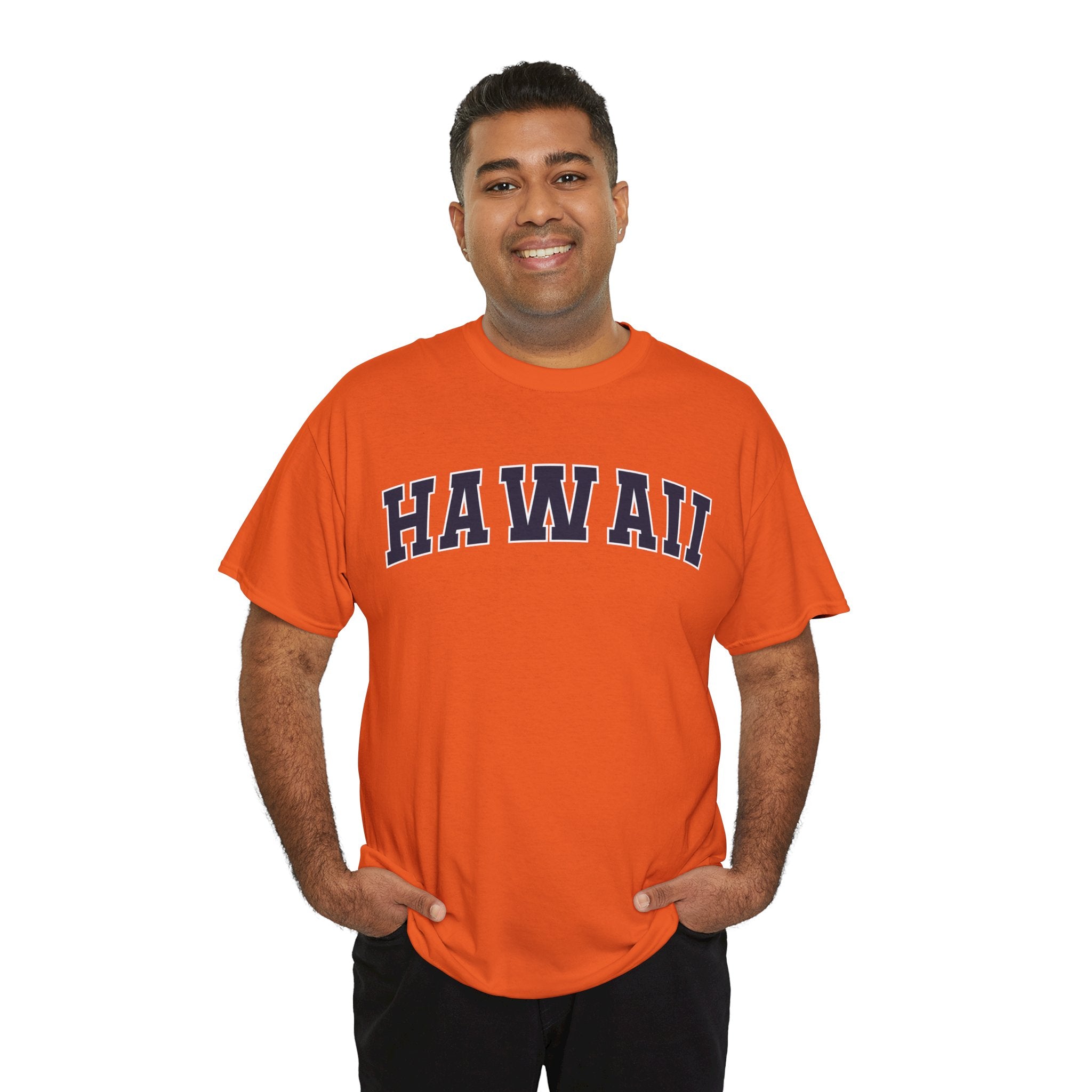 Hawaii Vintage Varsity Unisex T-shirt - T-Shirt
